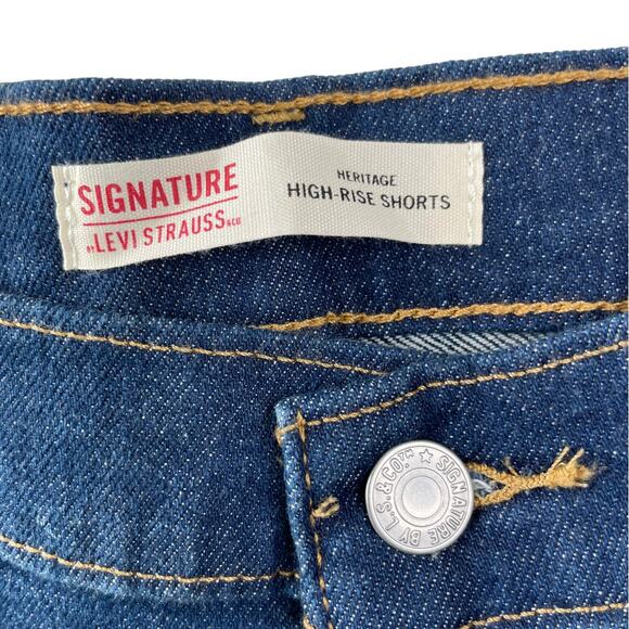 Levis Womens Jean Shorts Sz 18 Hertitage High Rise 5" Shorts Super Stretch Denim - Picture 5 of 12